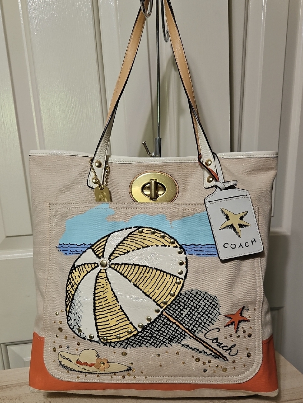 COACH NWOT Pierre Le-Tan Collab Umbrella Beach Tote - Picture 1 of 12